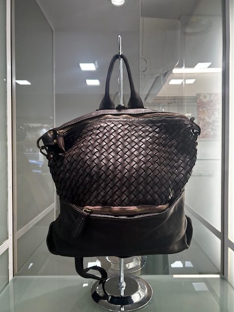 ZAINO IN PELLE INTRECCIATA ARTIGIANALE