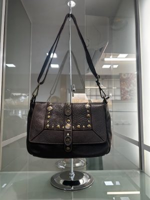 Borsa a Tracolla "Urban Stud" in Pelle Martellata