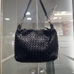 Borsa “Intreccio Elegante” in Pelle Nera
